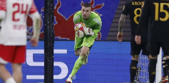Lunin, durante su partidazo contra el Leipzig.