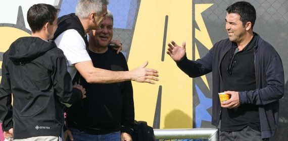 Laporta presenció el último entrenamiento antes de viajar a San Sebastián.