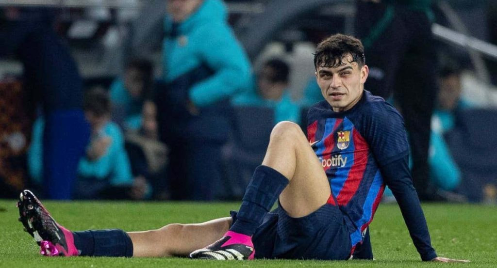 Pedri dio un paso atrás en su recuperación y ahora deberá esperar varias semanas para volver.
