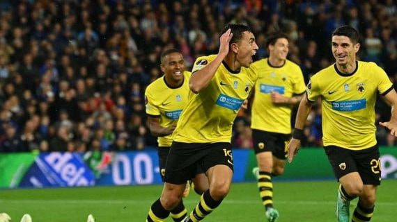 Ponce celebra el gol ante el Brighton.