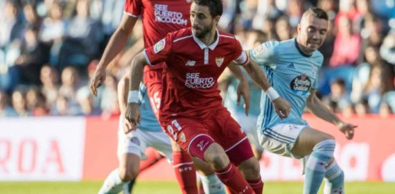 Nico Pareja con el Sevilla.