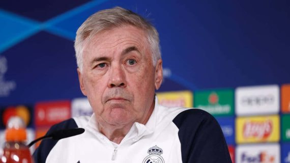 Carlo Ancelotti, en una rueda de prensa con el Real Madrid.