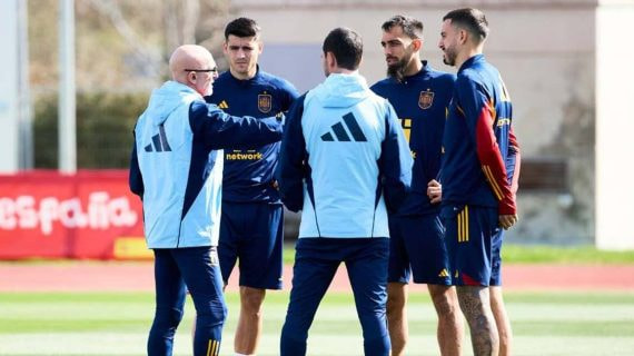 De la Fuente, en el entrenamiento de este lunes.
