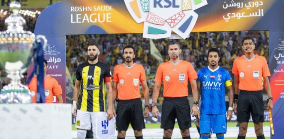 Foto previa a un Al Ittihad-Al Hilal.