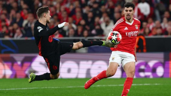 Gavi estuvo cerca de marcar ante el Benfica.
