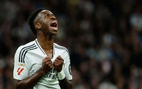 Vinicius se lamenta durante el Clásico del pasado sábado.