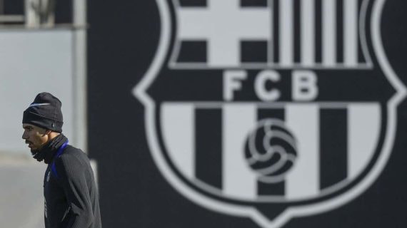 Ronald Araujo en el último entrenamiento del FC Barcelona.