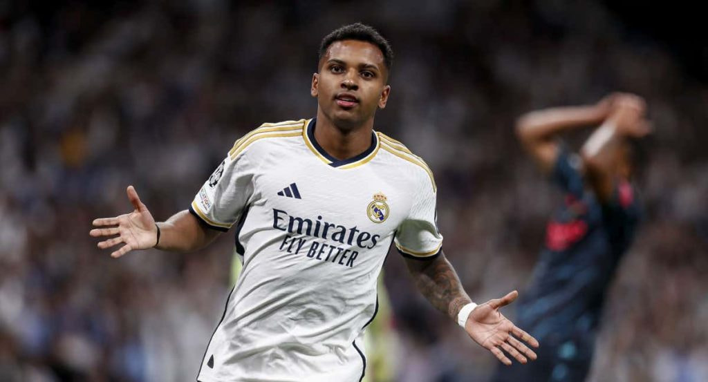 Rodrygo celebra su gol al Manchester City en la Champions 2023-24.