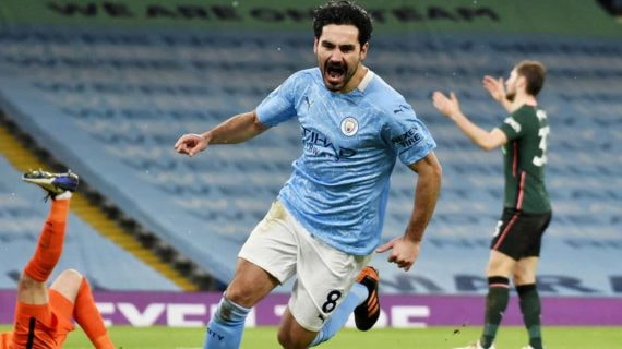 Gundogan celebra un gol con el City