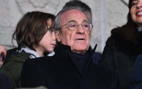 Florentino Pérez, en el palco durante el Atalanta-Real Madrid.