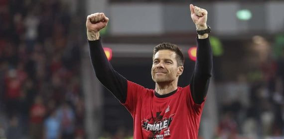 Xabi Alonso, con el Bayer Leverkusen.