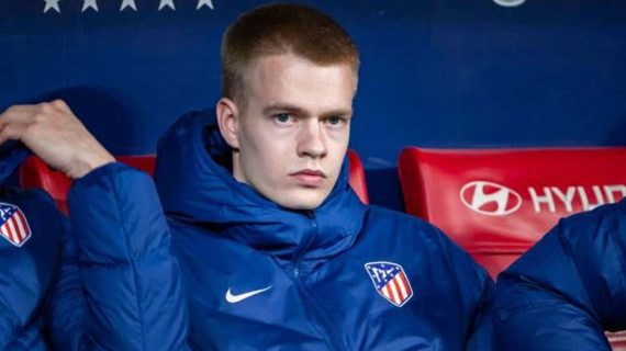 Vermeeren, en el banquillo durante un partido del Atlético de Madrid.