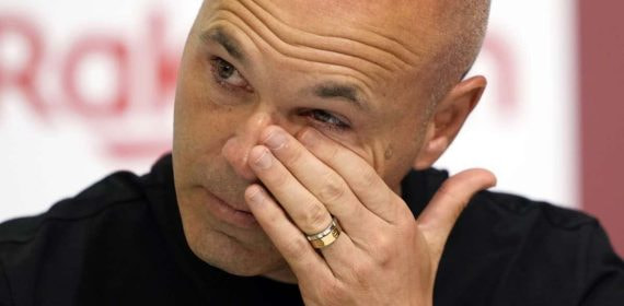Andrés Iniesta, durante su despedida con el Vissel Kobe.