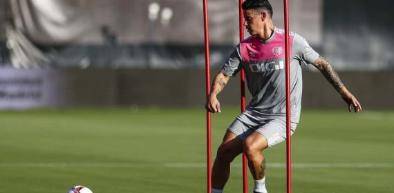 James durante un entrenamiento en la ciudad deportiva del Rayo.