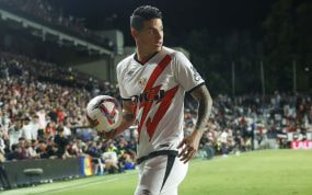 James Rodríguez, en Vallecas, en el partido de esta temporada frente a Osasuna.