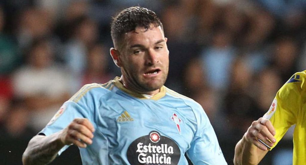 Javi Galán, en un partido del Celta esta temporada.