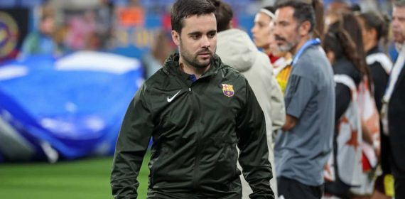 Jonatan Giráldez durante un partido con el Barça en este curso.