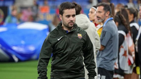Jonatan Giráldez durante un partido con el Barça en este curso.