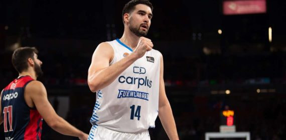 Dusan Ristic en uno de sus últimos partidos con el Carplus Fuenlabrada.