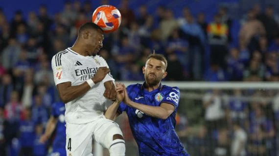 David Alaba ante el Getafe.