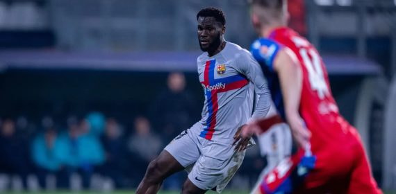 Kessié, durante un partido del Barça.