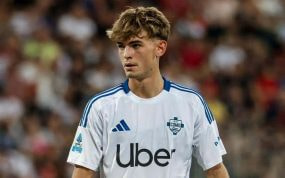 Nico Paz, en un partido con el Como.