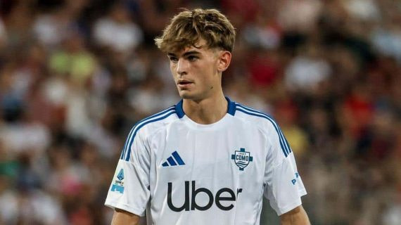 Nico Paz, en un partido con el Como.