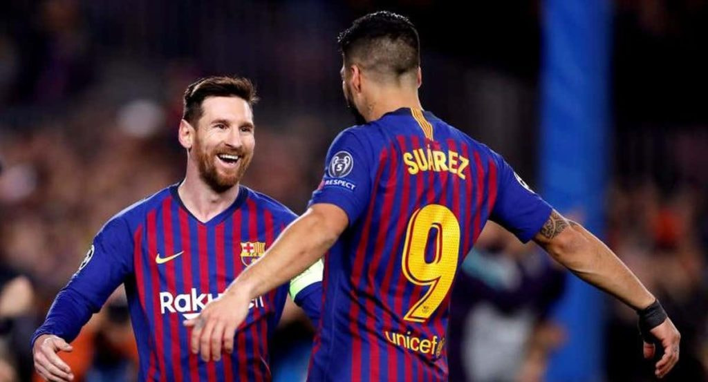 Messi y Suárez celebran un gol con el Barça