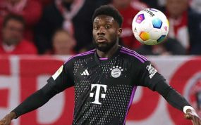 Alphonso Davies, lateral izquierdo canadiense del Bayern que pretende el Real Madrid.