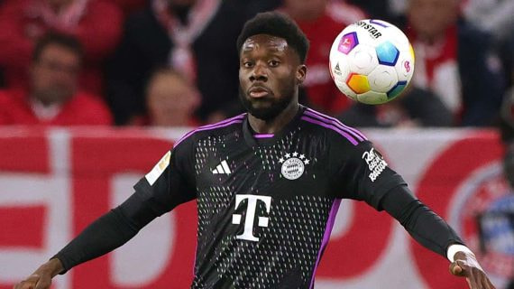 Alphonso Davies, lateral izquierdo canadiense del Bayern que pretende el Real Madrid.