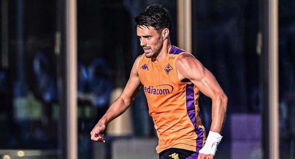 Brekalo, en un entrenamiento de esta pretemporada con la Fiorentina.