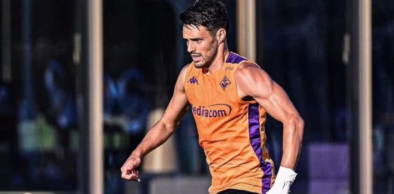 Brekalo, en un entrenamiento de esta pretemporada con la Fiorentina.