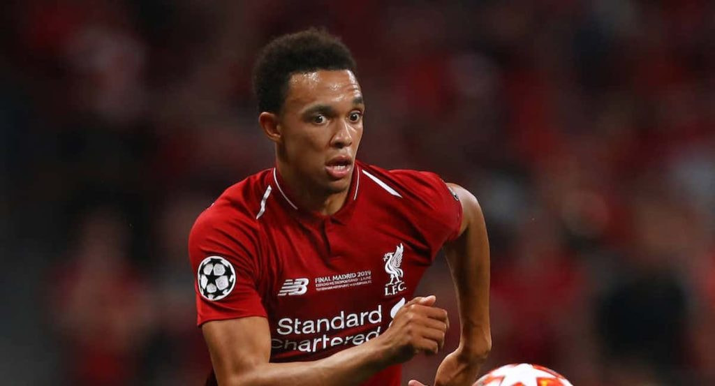 Alexander-Arnold, jugando con el Liverpool.