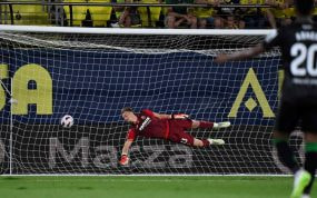 Jorgensen en un penalti en LaLiga.