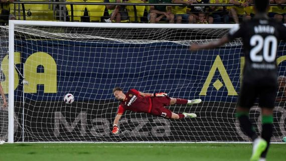 Jorgensen en un penalti en LaLiga.