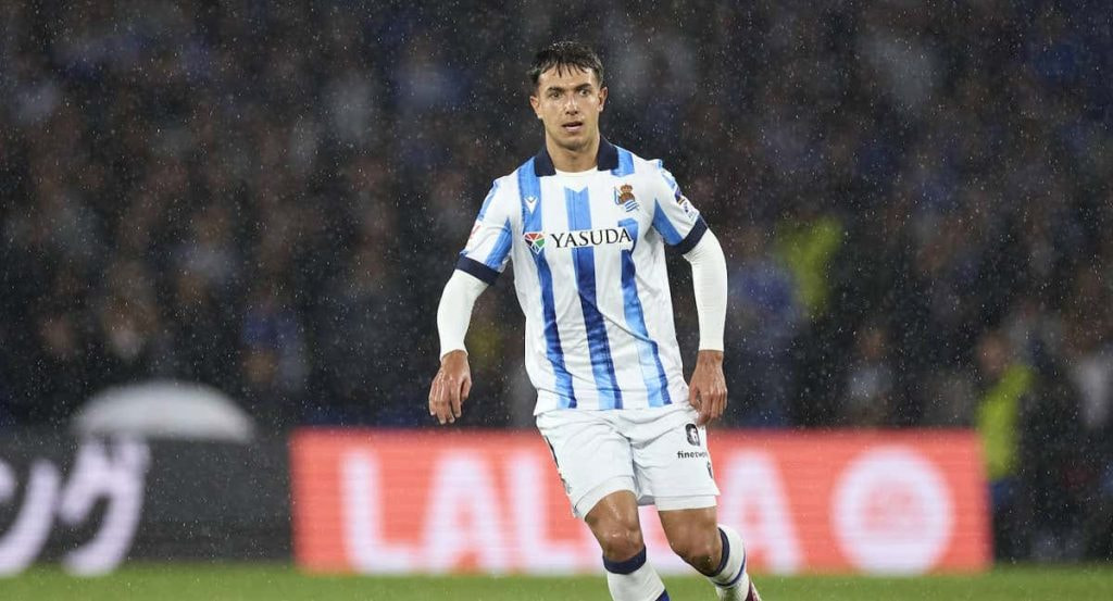 Martín Zubimendi, en un partido con la Real Sociedad.