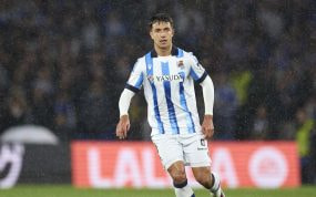 Martín Zubimendi, en un partido con la Real Sociedad.