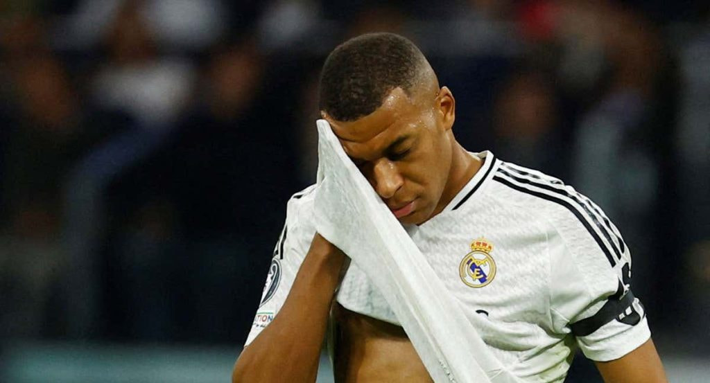 Mbappé, durante el partido contra el Milan.