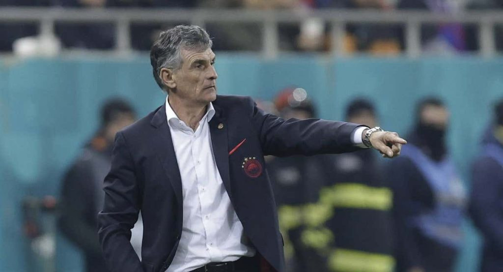 José Luis Mendilibar, en un partido con el Olympiakos esta temporada.