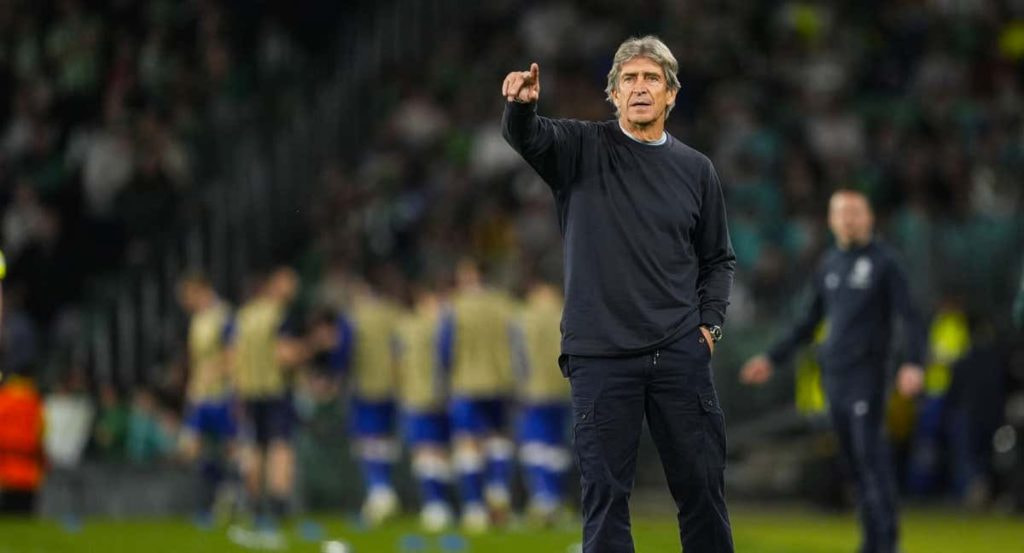 Pellegrini durante el Betis-Gante.