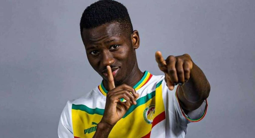 Pape Sarr, jugador senegalés del Tottenham.