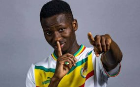 Pape Sarr, jugador senegalés del Tottenham.