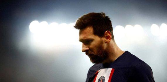 Messi durante un partido con el PSG.