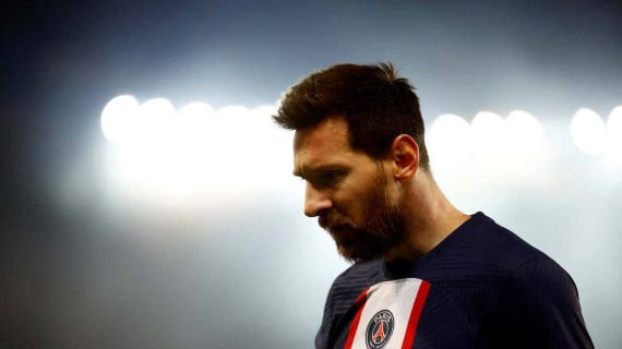 Messi durante un partido con el PSG.
