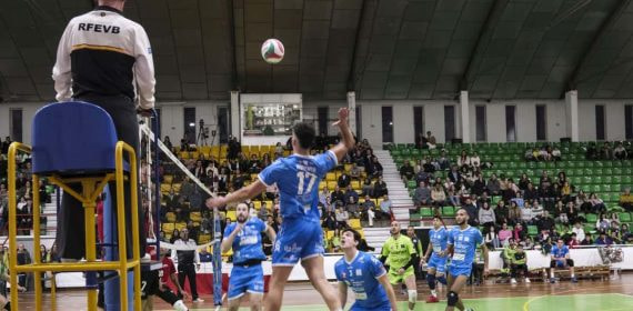 Un partido de voleibol.
