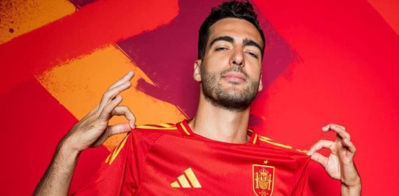 Mikel Merino, jugador de la Selección española.