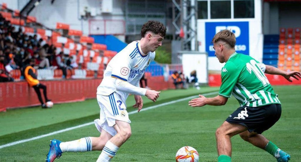 Álex Jiménez, en un partido con el Juvenil.