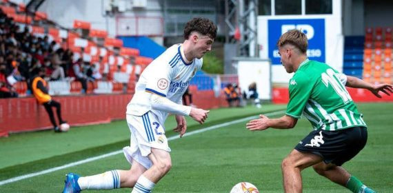 Álex Jiménez, en un partido con el Juvenil.