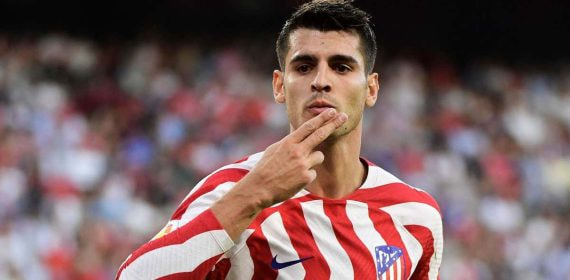 Álvaro Morata celebra un gol con el Atlético de Madrid.