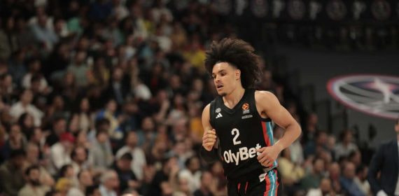 Nadir Hifi, esta temporada con el Paris Basketball.
